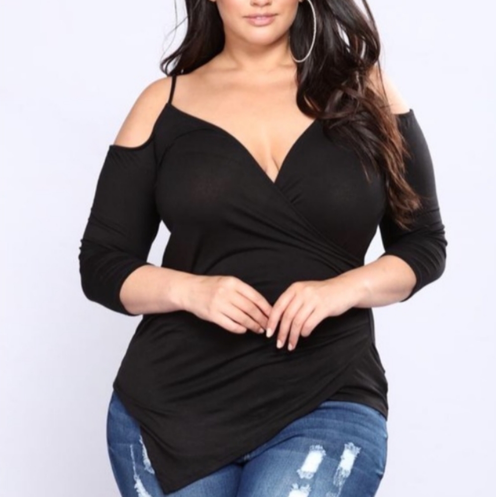 Tz) SHEIN Curve 2XL Black Cold Shoulder Wrap Top | Plus Size Sexy Chic